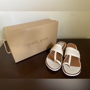 Kenneth Cole GENTLE SOULS Lavern Lite Braided Sandals 8 NWB